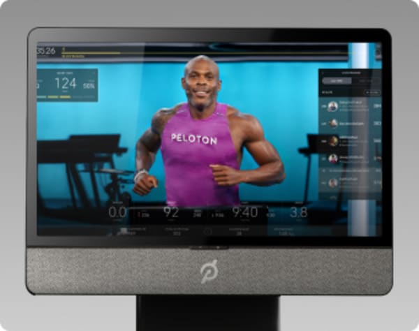 Peloton Larger tilting touchscreen & soundbar
